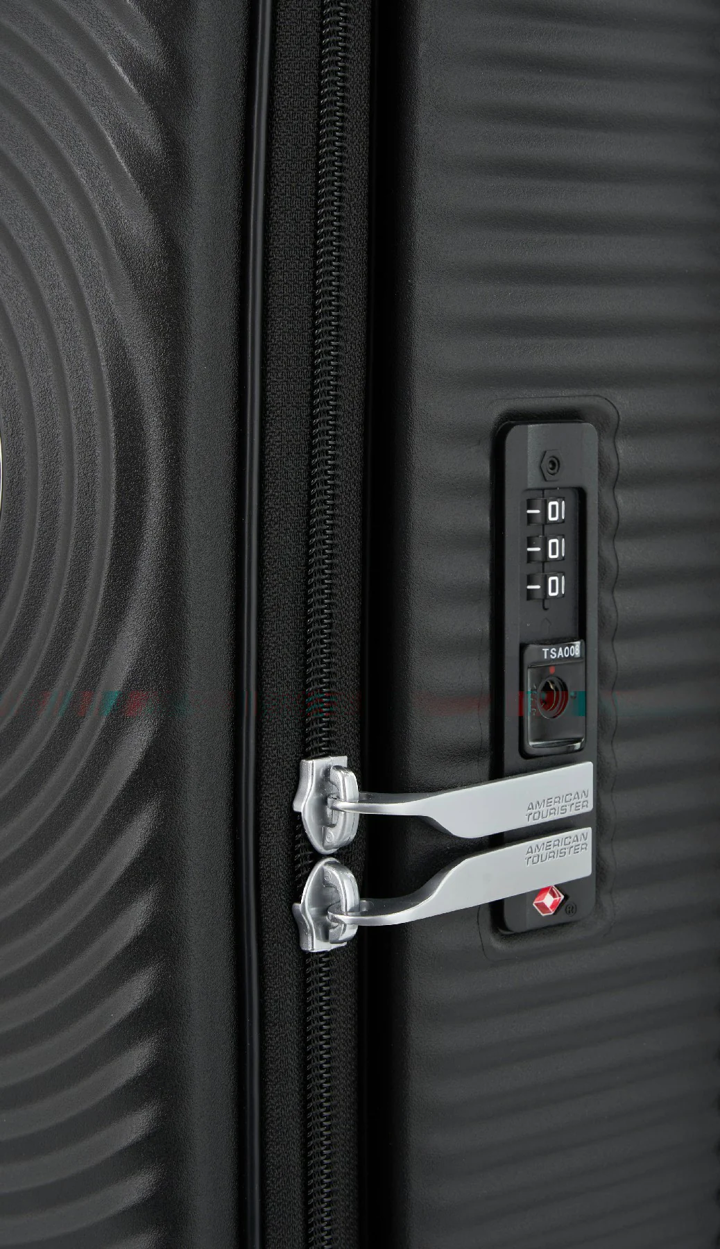American Tourister Curio Book 55cm Case - Image 14